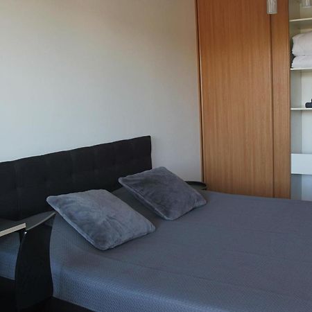 New Modern 4-Room Apartment With Big Balcony And Undeground Parking In Center Of Талин Екстериор снимка